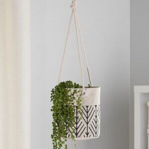NWOT SIMONS Patterned Ecru Small Hanging Canvas Planter